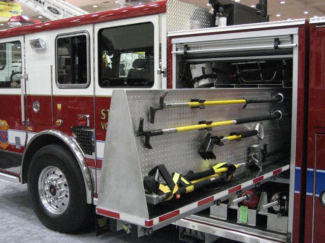 Slide out tool boards